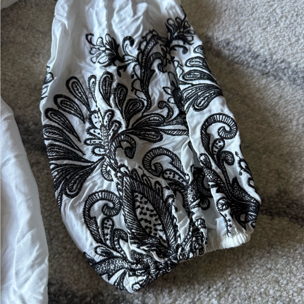 ANTONIO MELANI White Dress with Black Embroidery - Picture 11 of 14